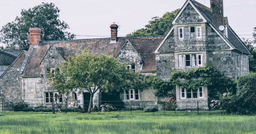 What to Check Before Buying an Old House